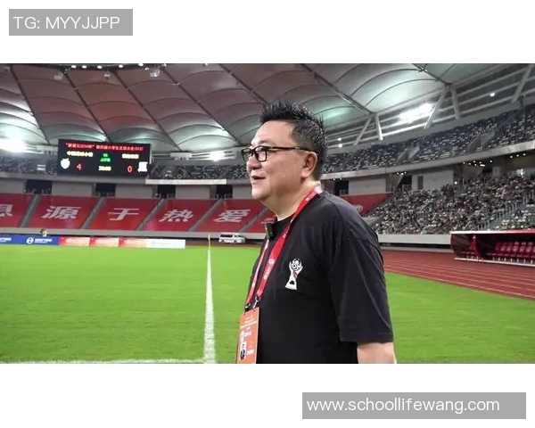 中国与韩国足球对决董路解读赛事精彩瞬间与战术分析